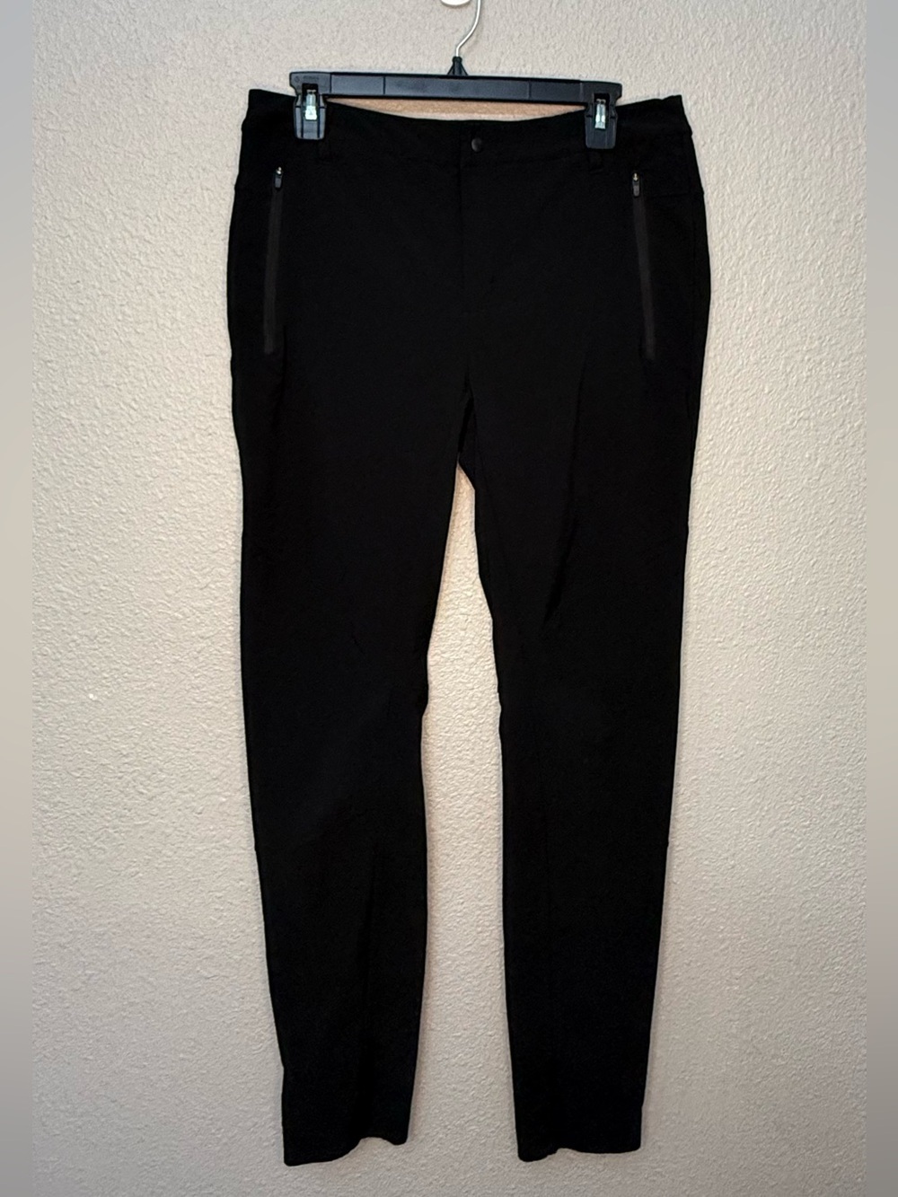 Ultimate Direction | Adventure Train/Running Pants | Black | Medium  Inseam 32”